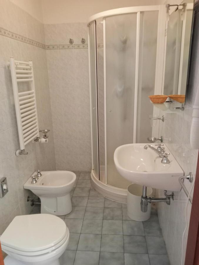 ולומברוזה Hotel Rifugio La Foresta מראה חיצוני תמונה