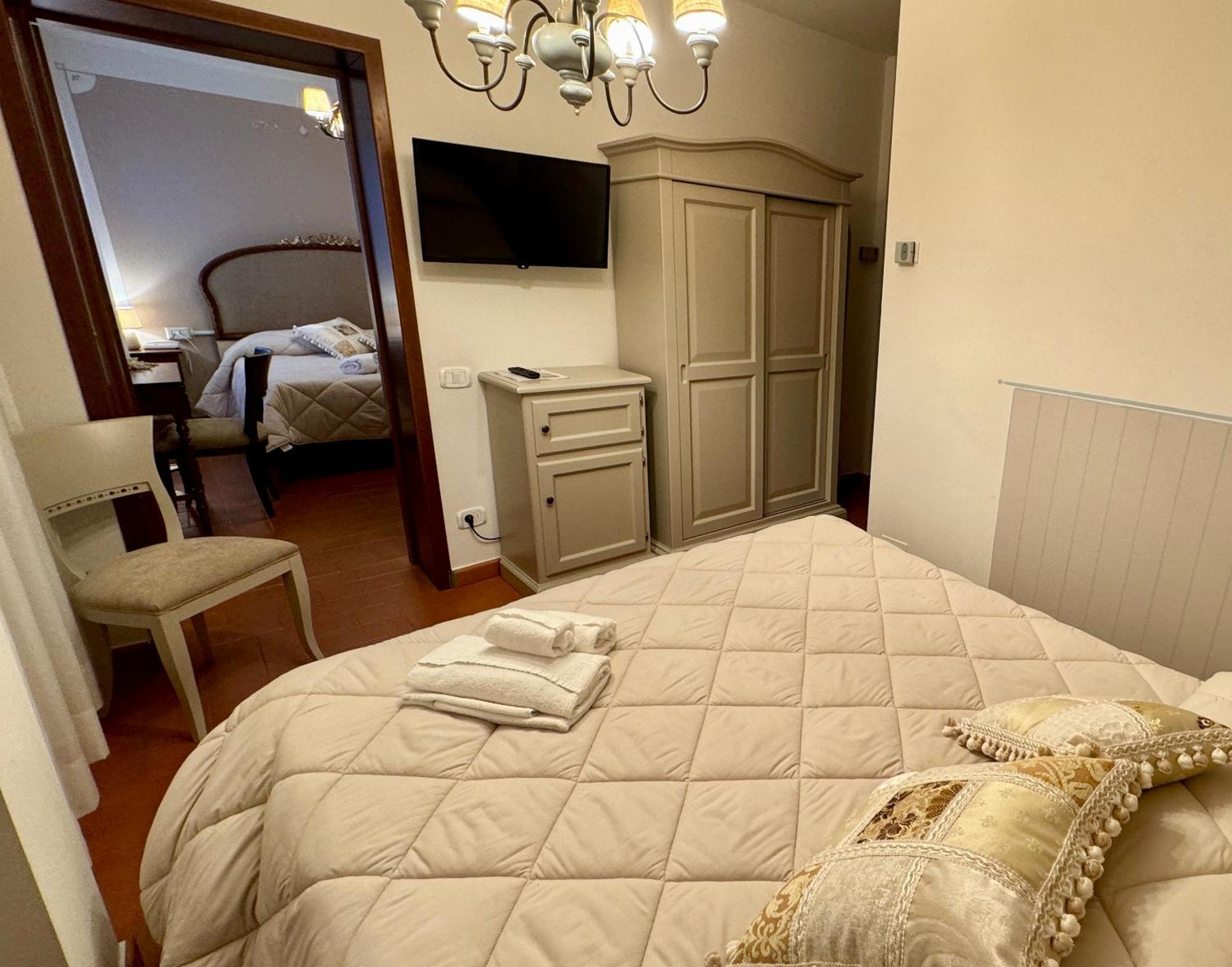 ולומברוזה Hotel Rifugio La Foresta מראה חיצוני תמונה