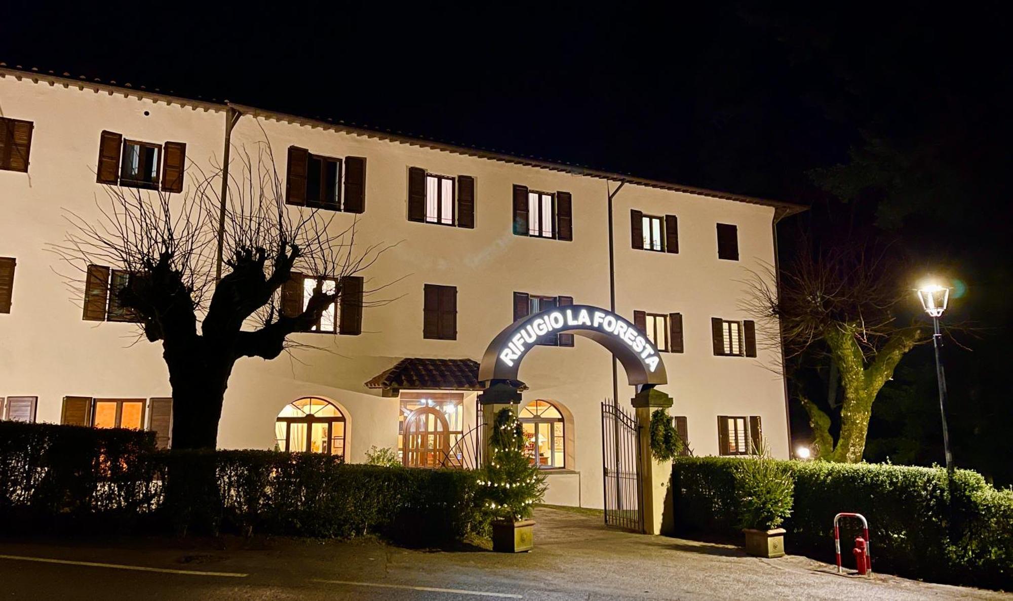 ולומברוזה Hotel Rifugio La Foresta מראה חיצוני תמונה