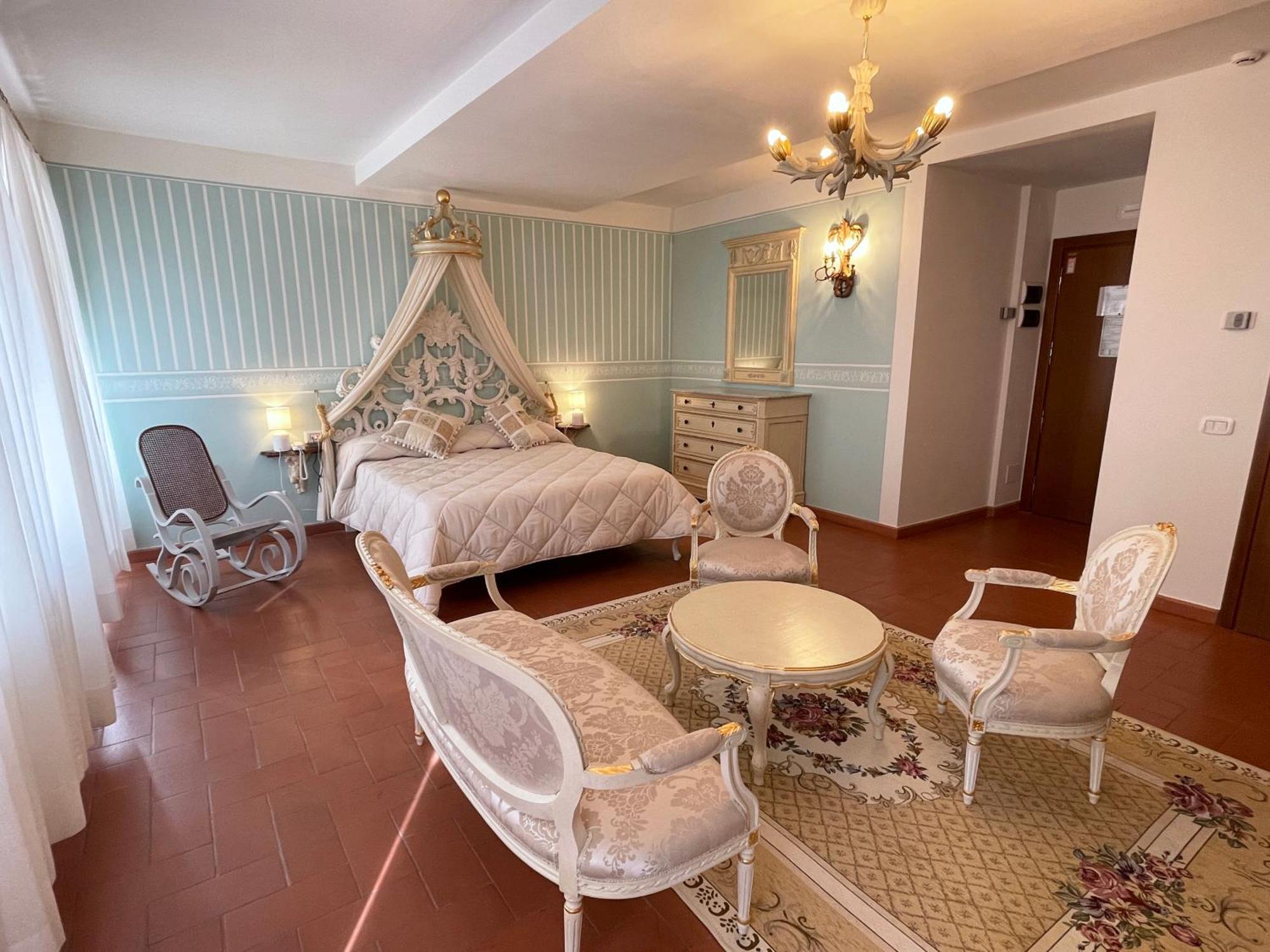 ולומברוזה Hotel Rifugio La Foresta מראה חיצוני תמונה