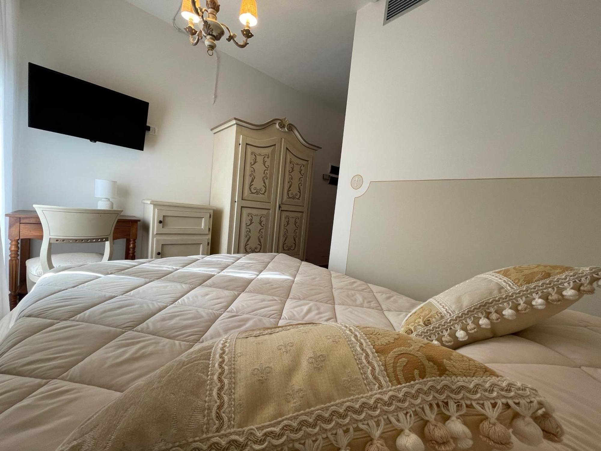 ולומברוזה Hotel Rifugio La Foresta מראה חיצוני תמונה